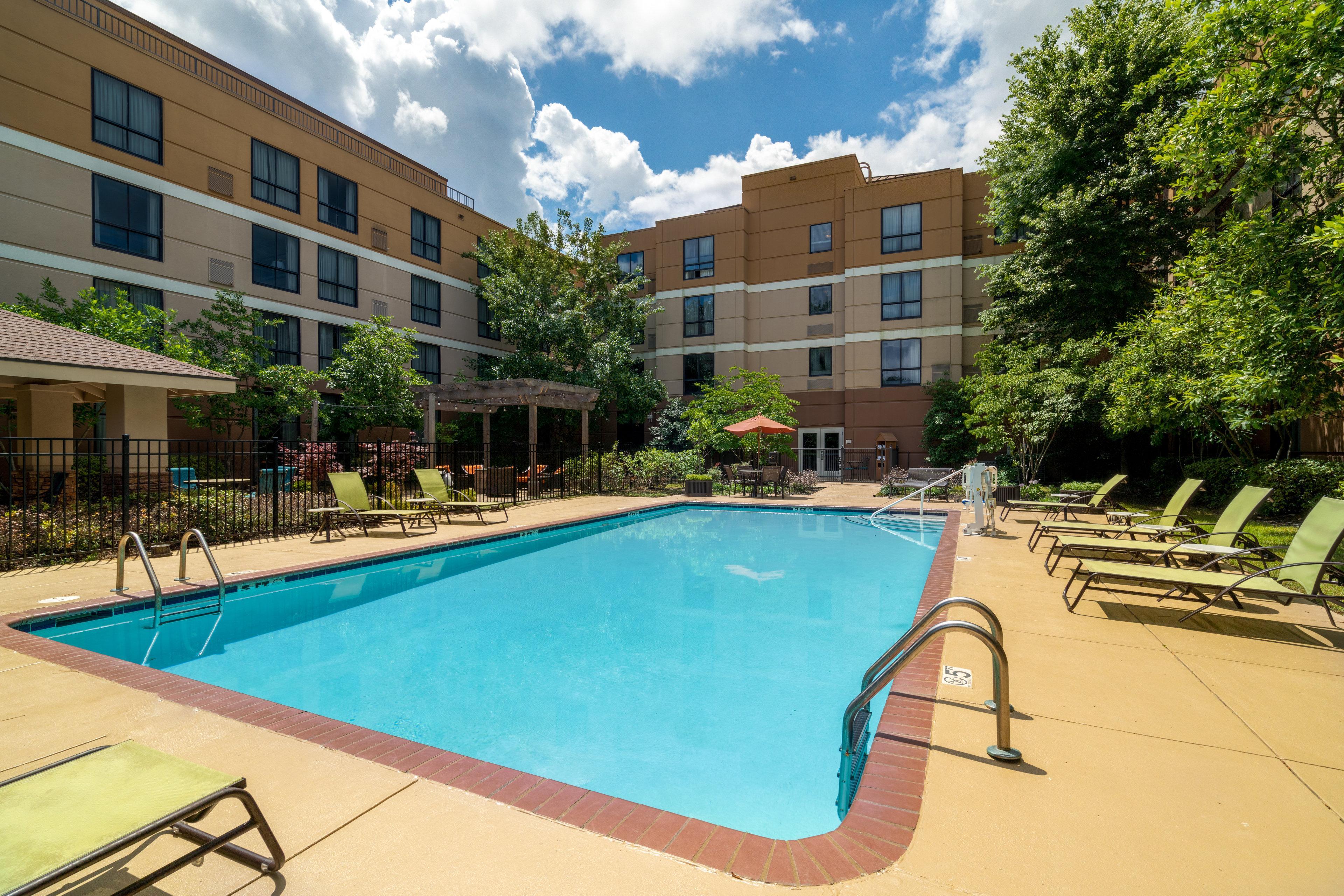 Staybridge Suites Memphis-Poplar Ave East By Ihg Esterno foto