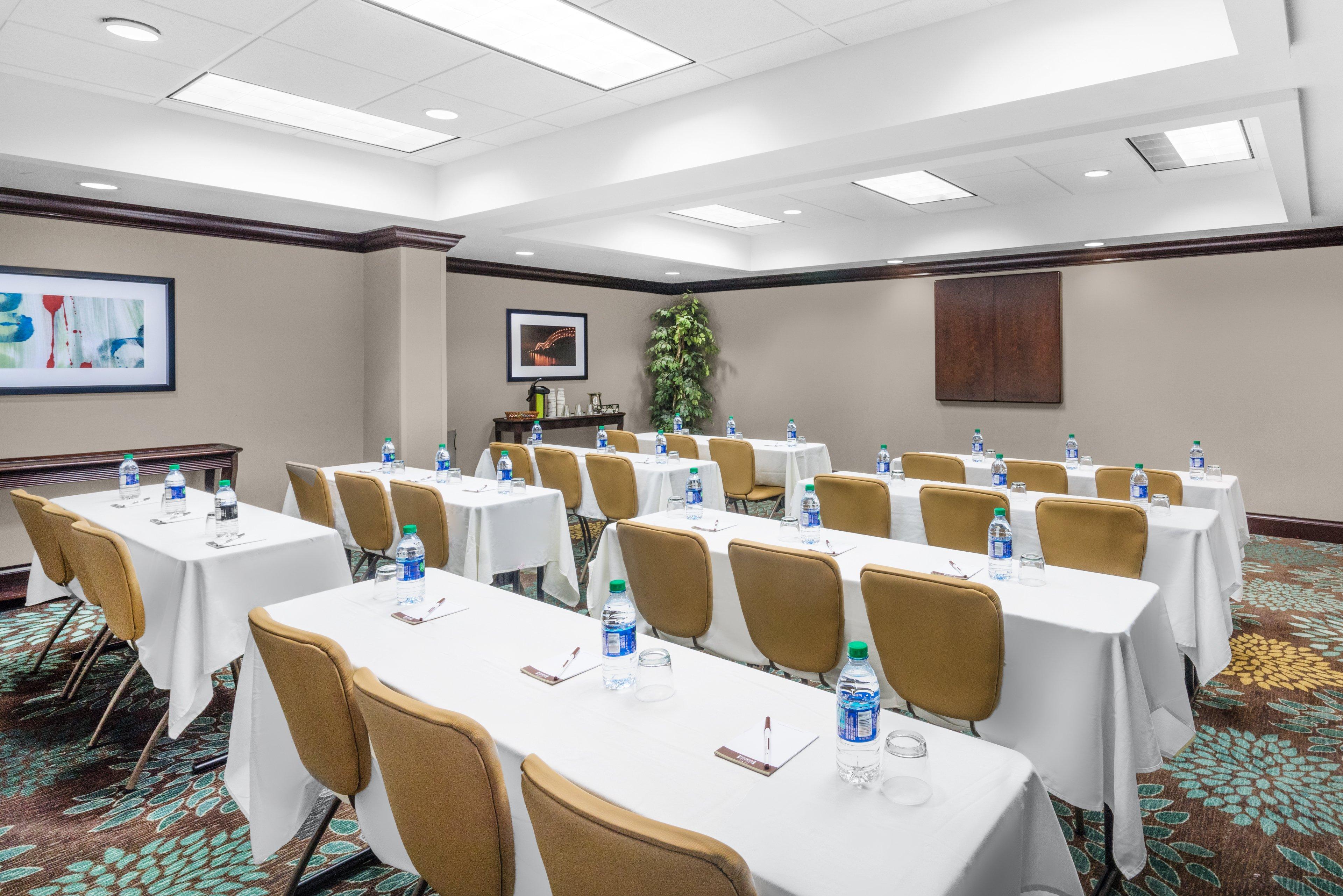 Staybridge Suites Memphis-Poplar Ave East By Ihg Esterno foto
