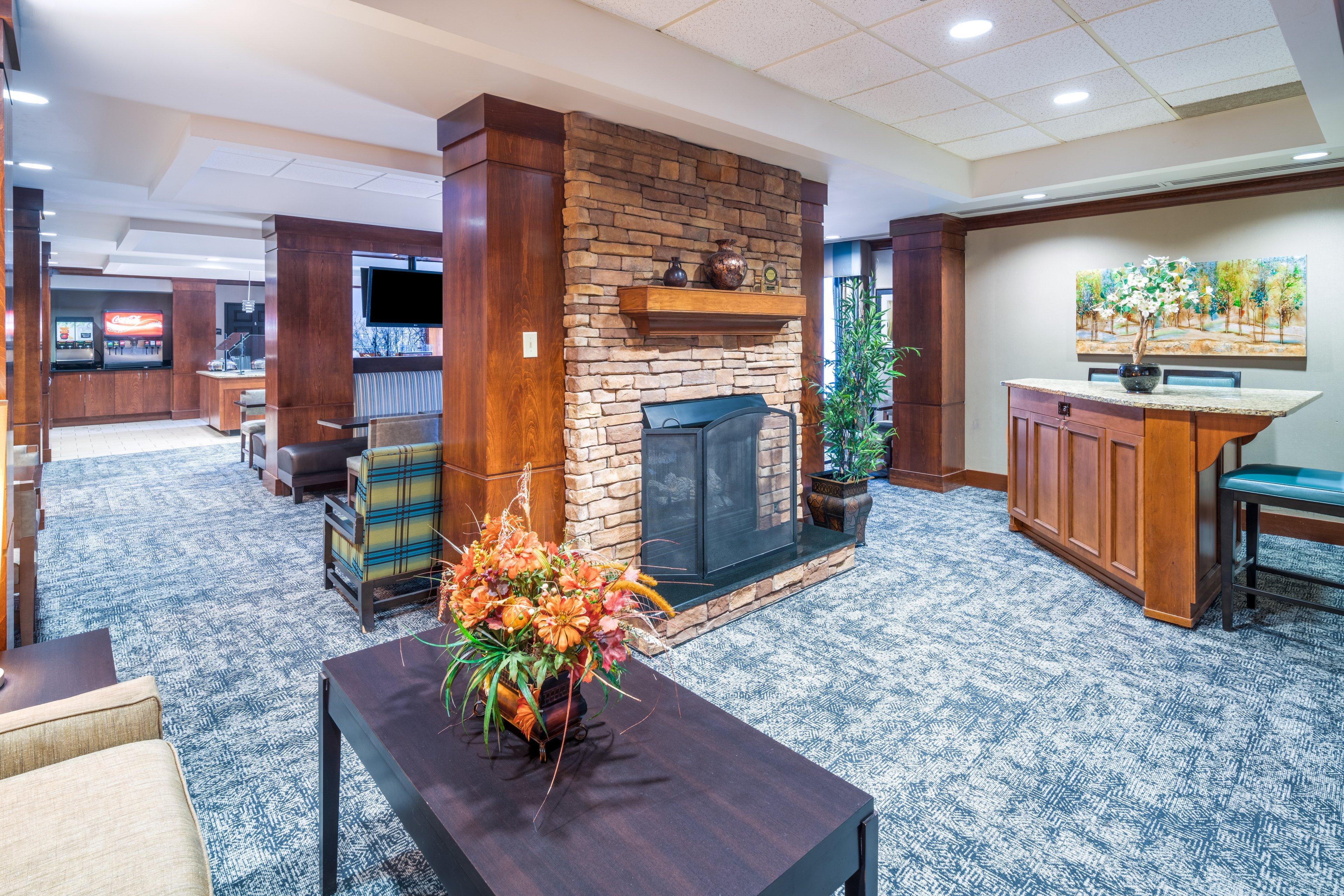 Staybridge Suites Memphis-Poplar Ave East By Ihg Esterno foto
