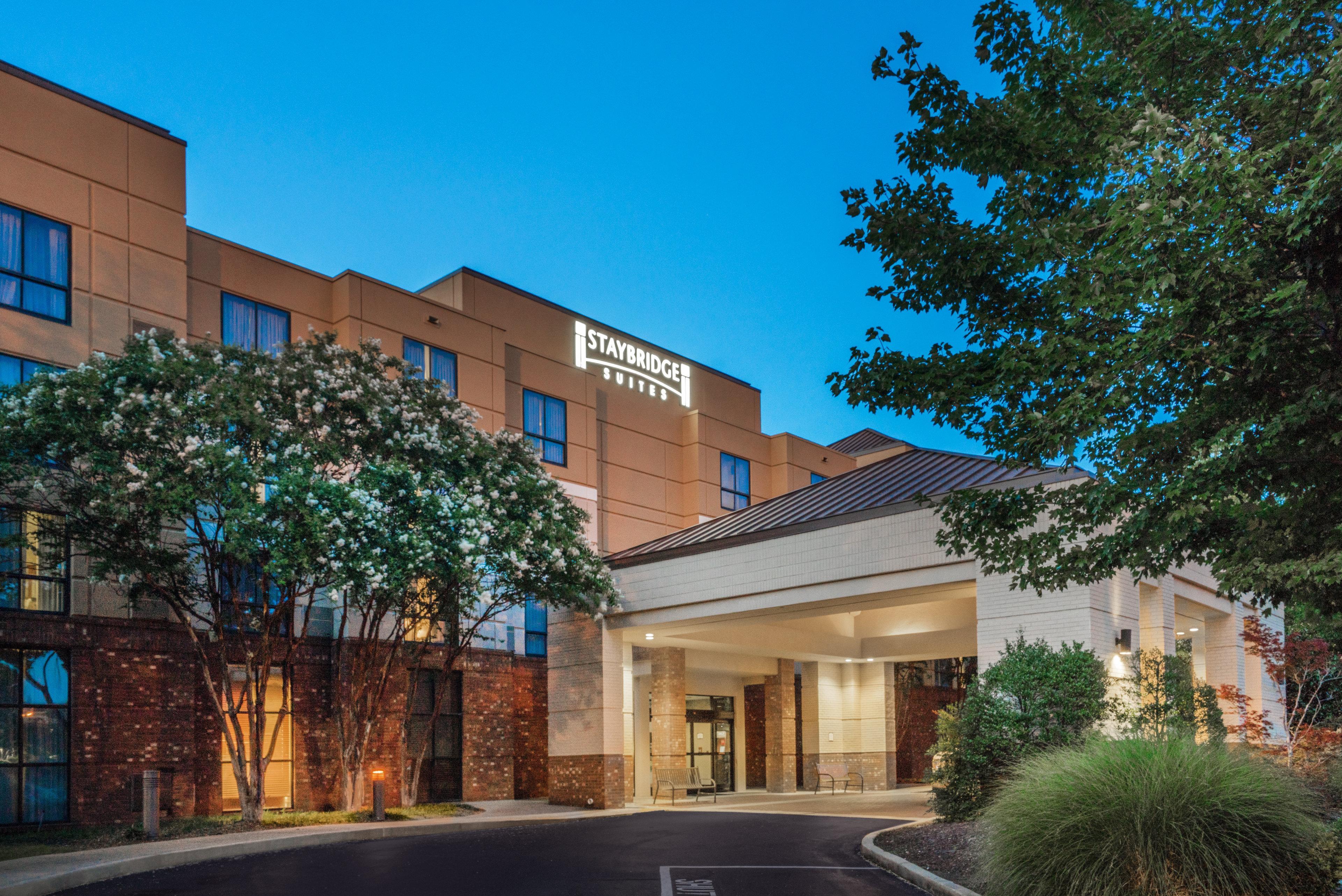 Staybridge Suites Memphis-Poplar Ave East By Ihg Esterno foto